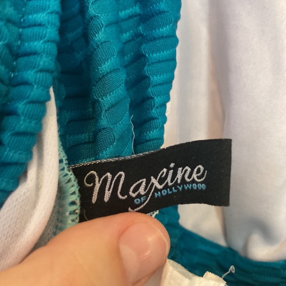 Maxine Of Hollywood Blue Ruched One Piece Swimsuit Size 16 - Picture 7 of 9